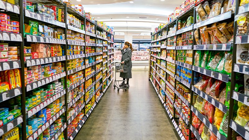 तनावग्रस्त क्षेत्रों में FMCG कंपनियों द्वारा बढ़ाई गई सप्लाई और भंडारण की तैयारी