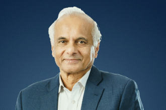 पूर्व IAS विक्रम सिंह मेहता ने संभाली IndiGo एयरलाइंस की चेयरमैन की जिम्मेदारी