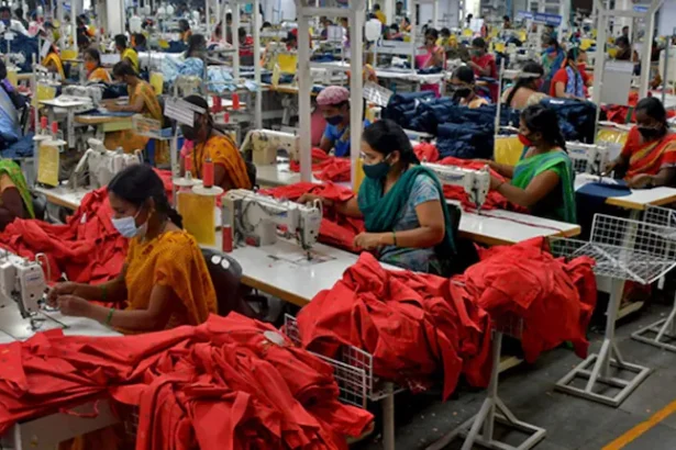 बांग्लादेशी परिधान आयात पर रोक के बाद भारतीय वस्त्र उद्योग की तेज़ वृद्धि