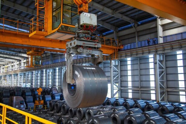 स्टील सेक्टर में निवेश की तैयारी में प्रमुख भारतीय स्टील कंपनियां, निजीकरण और बोली प्रक्रिया के बीच उभरता औद्योगिक परिदृश्य