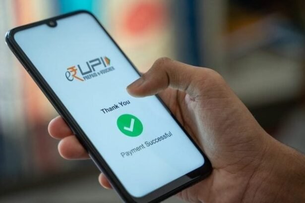 "UPI New Rules 2025, NPCI ने बढ़ाई UPI ट्रांजेक्शन लिमिट, अब एक ट्रांजेक्शन में ₹5 लाख तक पेमेंट संभव, Paytm, PhonePe, Google Pay और Amazon Pay यूजर्स के लिए बड़ा बदलाव"