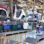 भारत में मैन्युफैक्चरिंग का भविष्य – Make in India, PLI स्कीम, इलेक्ट्रिक व्हीकल्स, सेमीकंडक्टर, ग्रीन एनर्जी और इनोवेशन के साथ ग्लोबल मैन्युफैक्चरिंग हब की ओर भारत की प्रगति