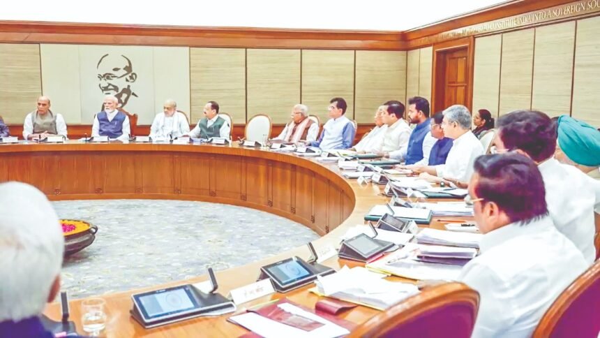 Cabinet Meeting में प्रधानमंत्री नरेंद्र मोदी के नेतृत्व में लिए गए शिपिंग, मेडिकल, रेलवे और हाईवे से जुड़े बड़े फैसले
