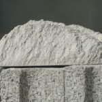 भारत का Cement Sector 2025 में धीमी मांग के बावजूद मजबूत होता हुआ, UltraTech और Dalmia Bharat जैसी कंपनियों का प्रदर्शन