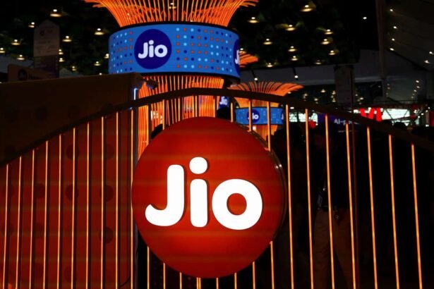 JIO प्लेटफॉर्म्स का 148 अरब डॉलर वैल्यूएशन, 2026 में IPO की तैयारी