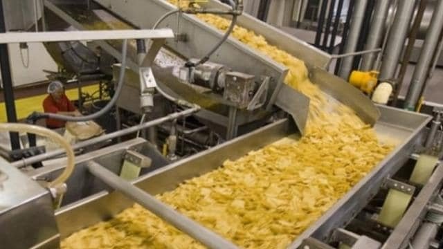 भारत में खाद्य प्रसंस्करण उद्योग के लिए नई PLI स्कीम की तैयारी – सरकार और उद्योग की बैठक का दृश्य