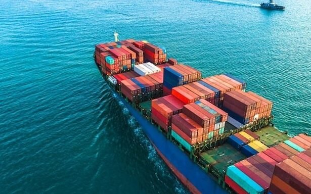 भारत की नई एक्सपोर्ट रणनीति ने ट्रंप टैरिफ के असर को किया कमजोर