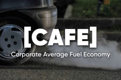 CAFE-3 मानकों पर विवाद के बीच ऑटो कंपनियों का PMO को पत्र, EV नीति और सड़क सुरक्षा पर चिंता