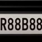 हरियाणा का महंगा VIP नंबर प्लेट HR88B8888 जिसकी कीमत 1.17 करोड़ रुपये तक पहुंची