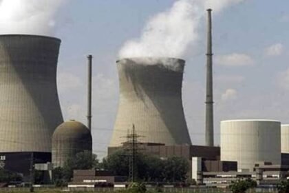 प्रधानमंत्री नरेंद्र मोदी के नेतृत्व में हुई केंद्रीय कैबिनेट बैठक का दृश्य, जहां परमाणु ऊर्जा क्षेत्र में निजी कंपनियों की भागीदारी को लेकर अहम फैसला लिया गया।