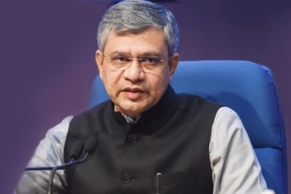 भारत में सेमीकंडक्टर मैन्युफैक्चरिंग और नैनोमीटर चिप निर्माण का विकास