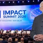 प्रधानमंत्री नरेंद्र मोदी AI Impact Summit 2026 में आर्टिफिशियल इंटेलिजेंस के समावेशी उपयोग पर बोलते हुए