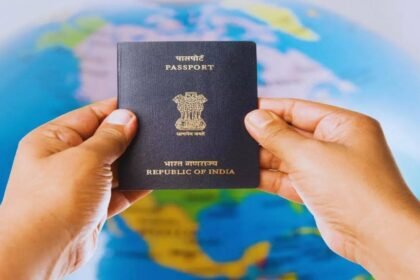 विदेश में रहने वाले भारतीय नागरिक के लिए भारत सरकार की ग्लोबल पासपोर्ट हेल्पलाइन सेवा