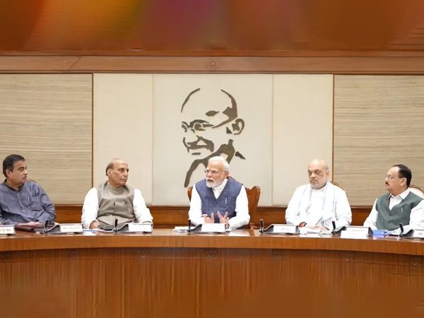 DA , Cabinet meeting with narendra modi, amit shah, rajnath singh, jp nadda, nitin gadkari 