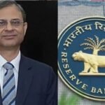 RBI गवर्नर और भारतीय रिजर्व बैंक की इमारत, रेपो रेट में बढ़ोतरी का प्रतिनिधित्व करती तस्वीर