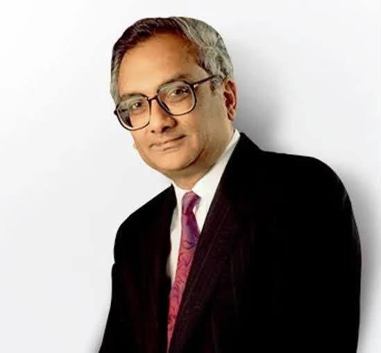 उद्योगपति आदित्य विक्रम बिड़ला की तस्वीर और उनके वैश्विक कारोबार की सफलता की कहानी